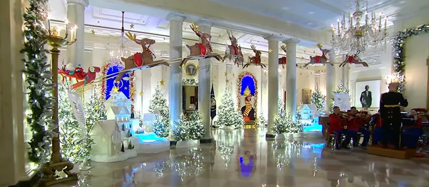 How did the White House celebrate Christmas?